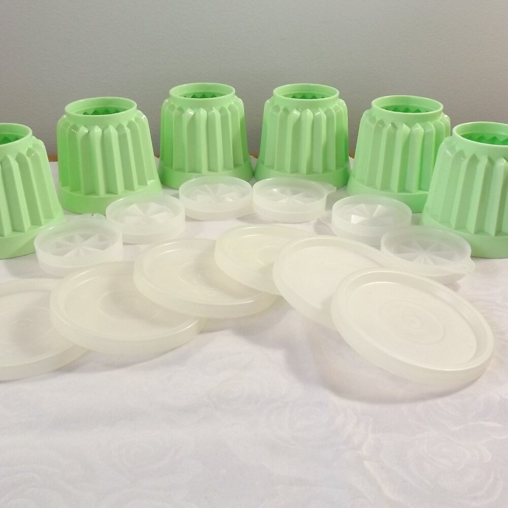 Set of 6 Vintage Minty Green Tupperware Miniature Jello Molds
